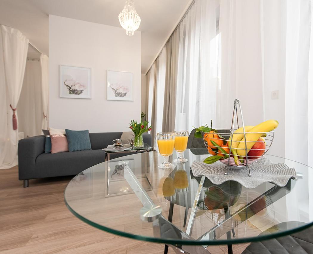 Apartamenty Centrum II Bydhošť Exteriér fotografie