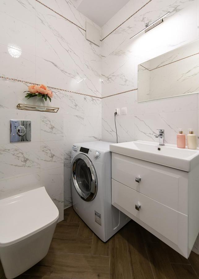 Apartamenty Centrum II Bydhošť Exteriér fotografie